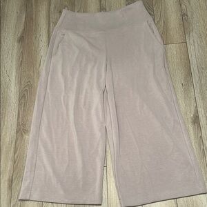 Like New Women's Athleta Wide-Leg Pants in Light purple M pockets modal soft